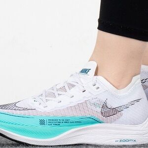 AMAZING DEAL - Women’s Zoomx Shoes - 6.5